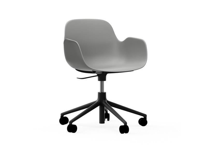 FORM ARMCHAIR 5W GASLIFT SWIVEL BASE