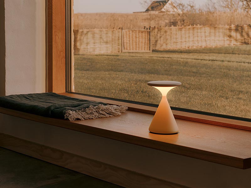 SALT PORTABLE LAMP