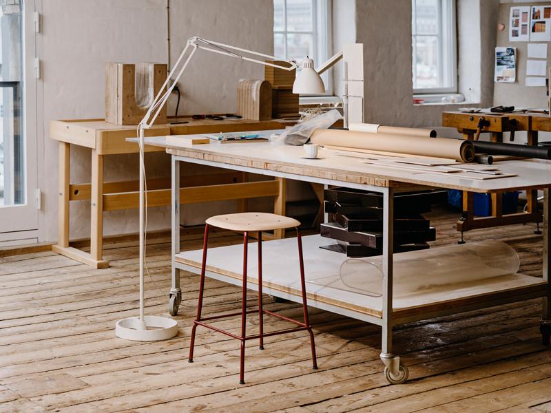 SOFT EDGE 80 BAR STOOL TUBE BASE